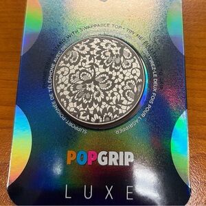 PopSocket Luxe Black and White Floral PopGrip